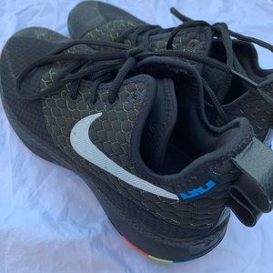 Nike Lebron Witness 3